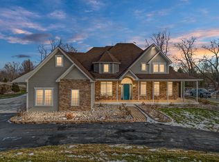 13820 Grafton Rd, Carleton, MI 48117