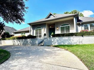 6811 Cherryhill Dr, Tyler, TX 75703