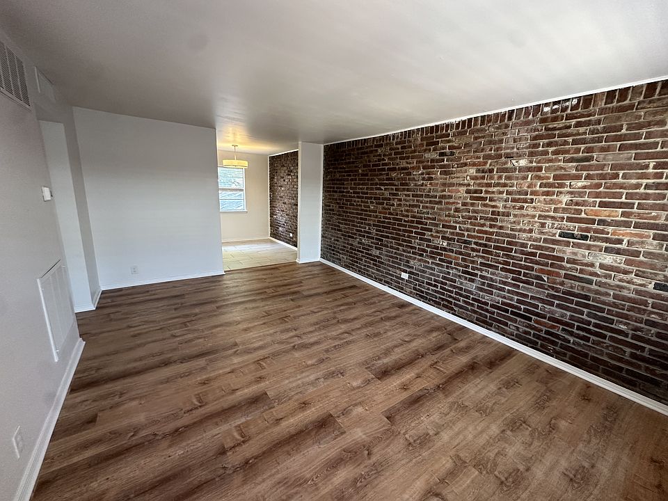 1st image of 1201 S Rockford Ave APT 11