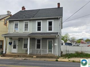 206 Howertown Rd, Catasauqua, PA 18032