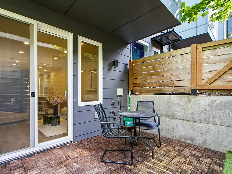14013 Greenwood Ave N #F — Photo 18