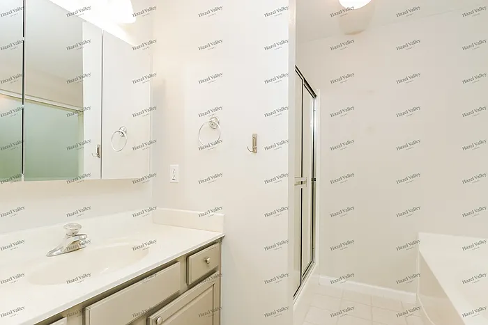 106 Silica Dr — Photo 10