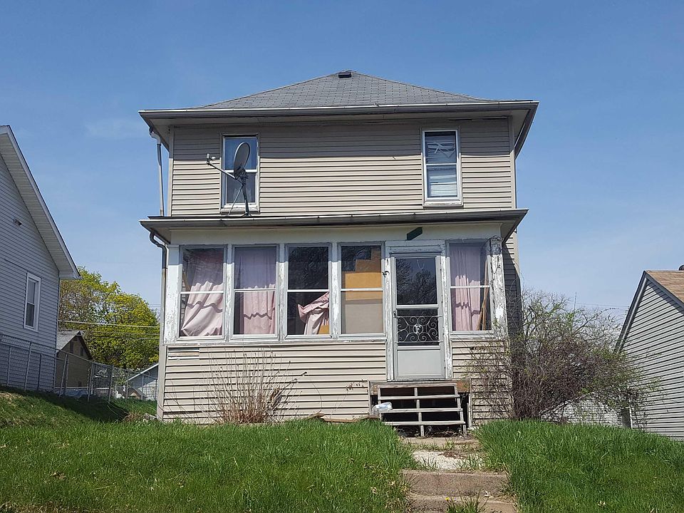 152 6th St, Silvis, IL 61282 Zillow