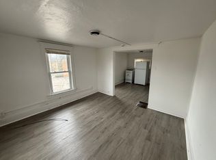 21 Jacokes St APT 3, Pontiac, MI 48342