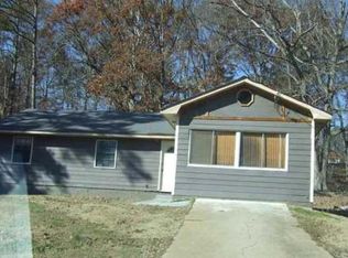 145 Pinehurst Dr, Stockbridge, GA