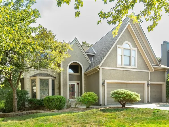 7911 W 131st Ter, Overland Park, KS 66213