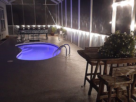  Pool/lanai with Ninja floor