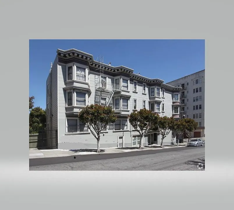100 Laguna St