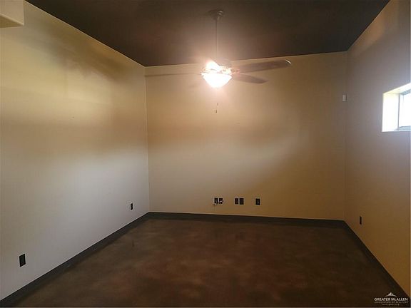 4th image of 605 N 42nd St