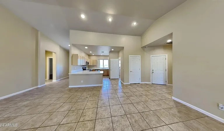3002 E Jeanette Ct — Photo 10