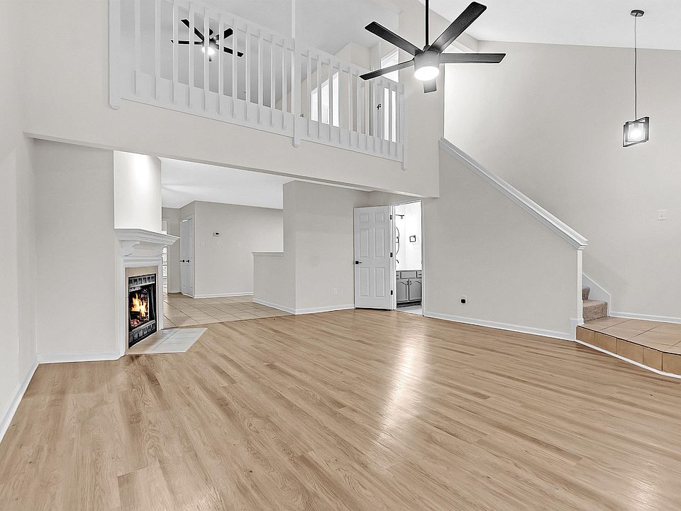 1st image of 1671 Oaken Bucket Dr