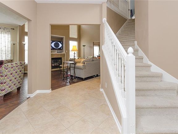4th image of 12619 Crystal Pointe Dr