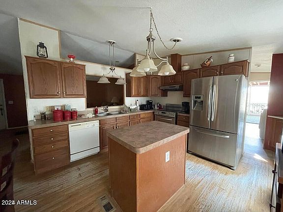 5th image of 29907 N 221ST Avenue
