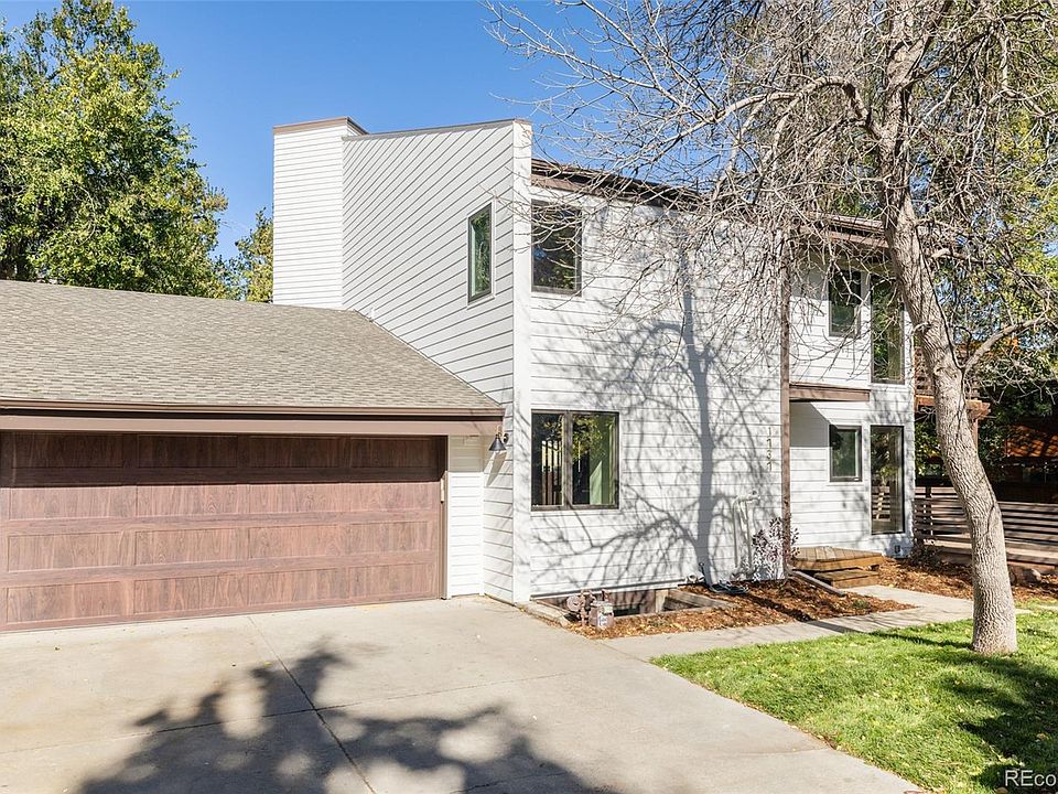 1st image of 1737 Hawthorn Place