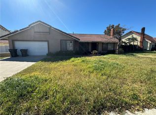 1041 N Sunset Cir, Rialto, CA 92376