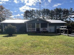 5414 Back Valley Rd, Big Stone Gap, VA 24219
