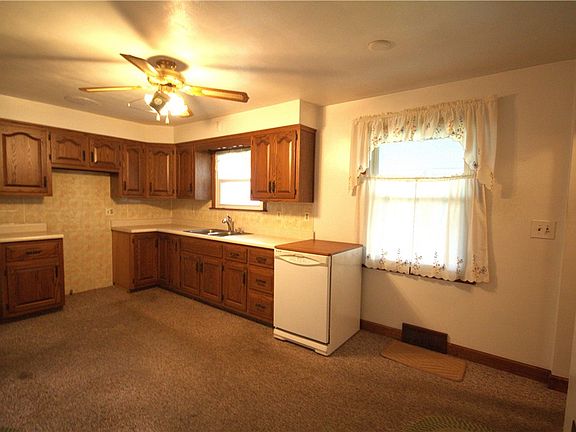 5th image of 966 Morgan St
