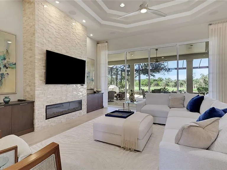 18530 Cypress Haven Dr — Photo 3