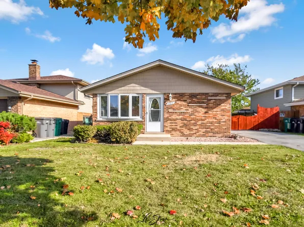 16813 89th Ave, Orland Hills, IL 60487