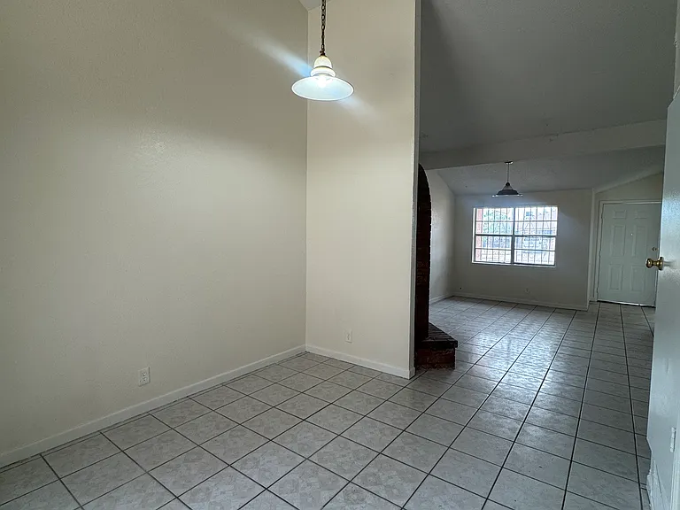 850 Los Surcos Rd — Photo 12