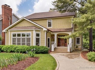 784 Prairie Ave, Glen Ellyn, IL 60137