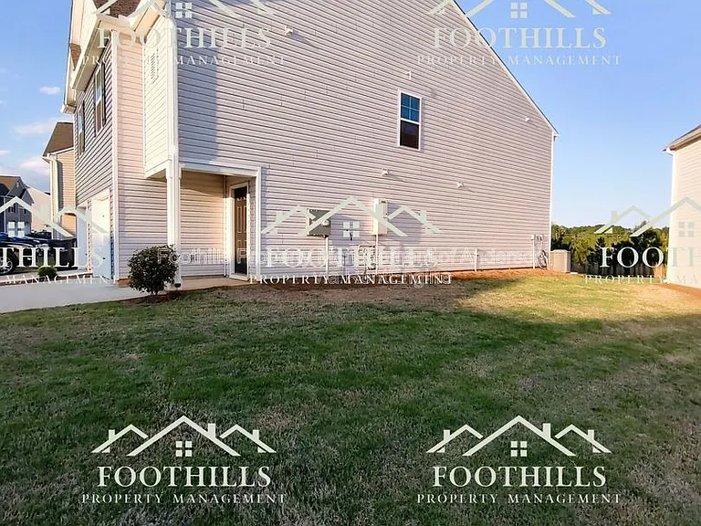 145 Adger Rd — Photo 28