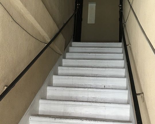 4th image of 110 N Cedar Ave #3