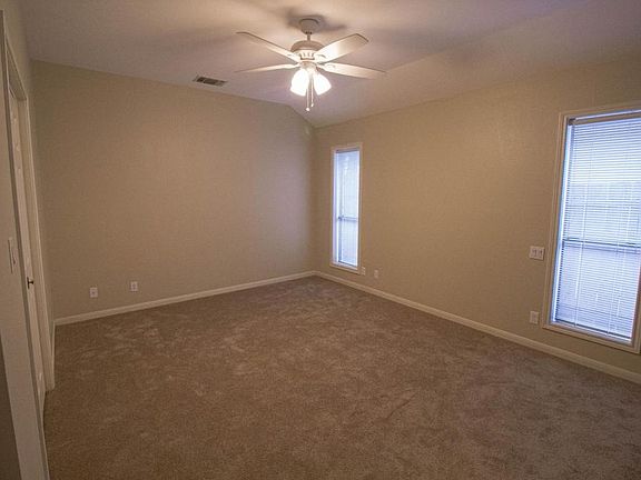 5th image of 107 Windwood Ln