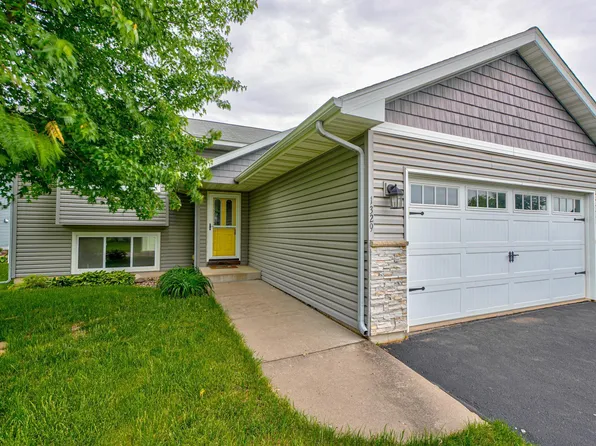 1329 Osprey Ct, New Richmond, WI 54017