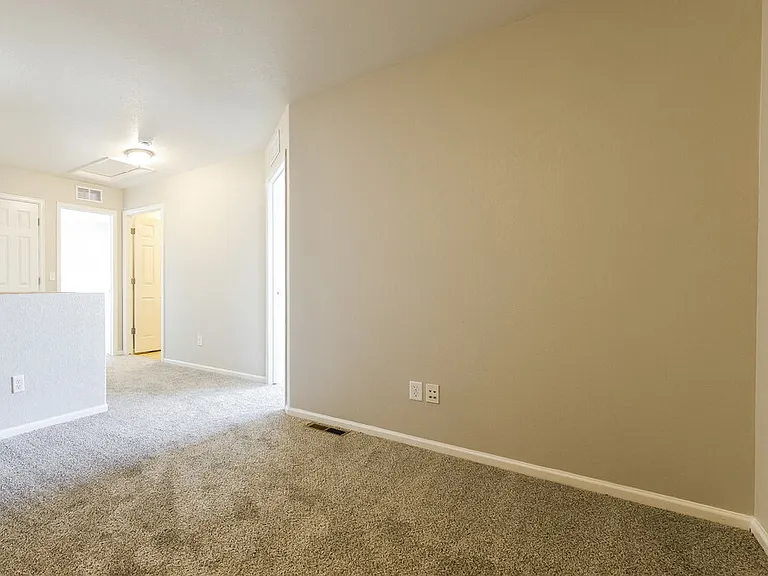 18609 E 45th Pl — Photo 15