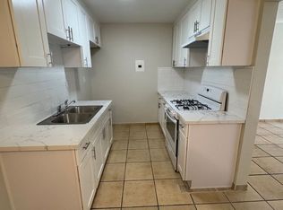 1622-1658 W Walnut St, Santa Ana, CA 92703