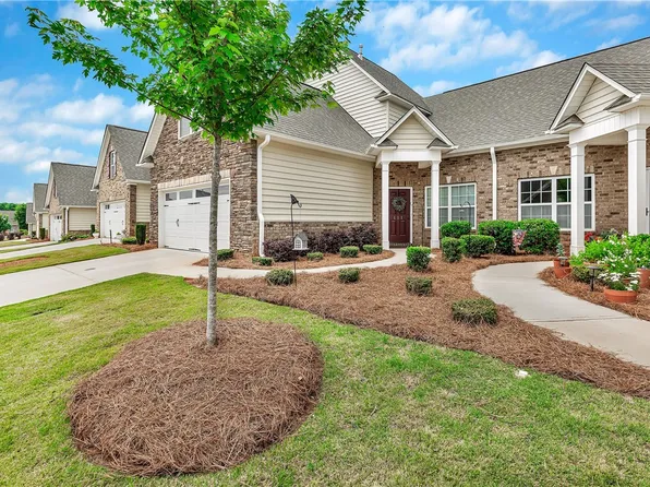 111 Coosa Ln, Anderson, SC 29621