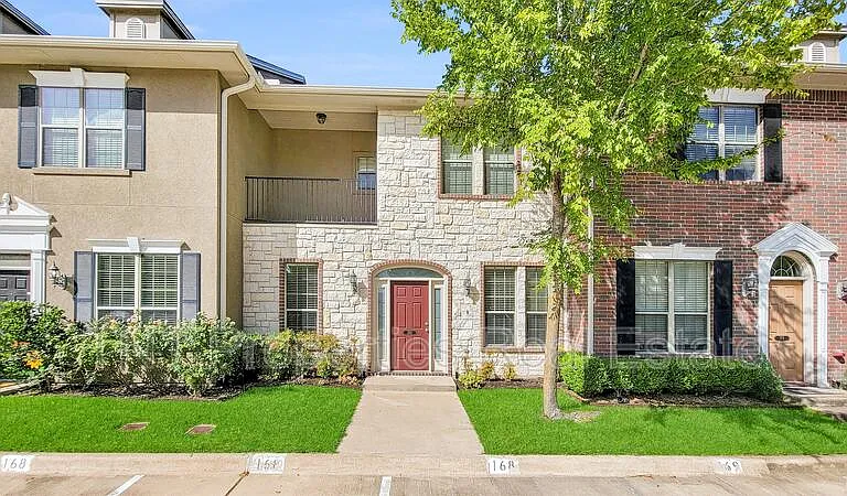 168 Forest Dr — Photo 1