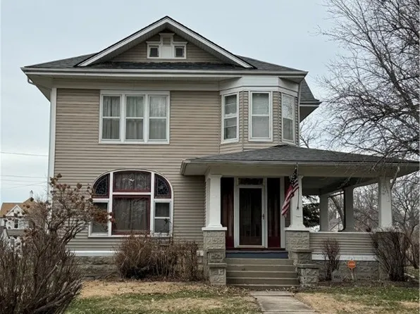 805 W Montgomery St, Creston, IA 50801