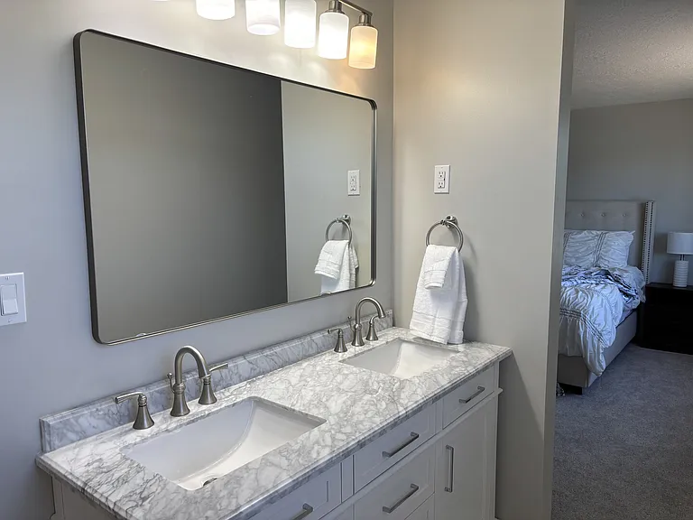 S Quail Hollow Dr — Photo 17