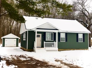 11843 Sams Lndg, Shelbyville, MI 49344