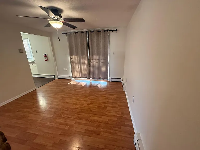 254 Admiral Ave — Photo 5