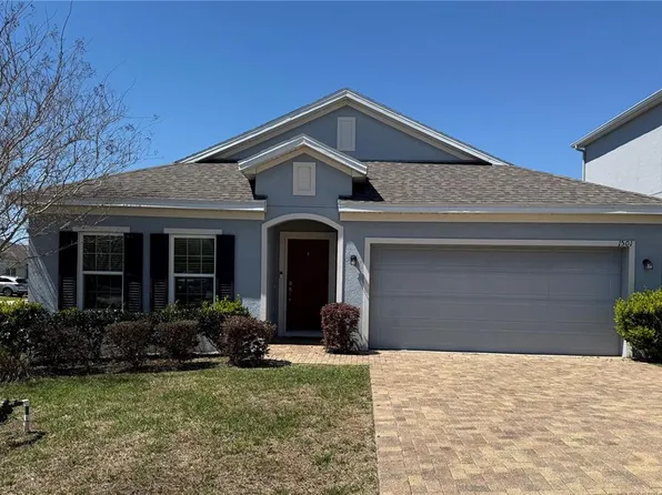 1501 Finchburg St, Minneola, FL 34715