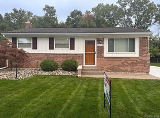 16285 Brandt St, Romulus, MI 48174