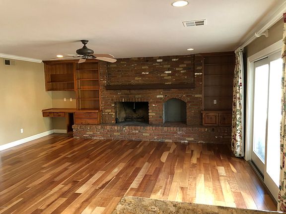 5th image of 4037 E Montebello Ave