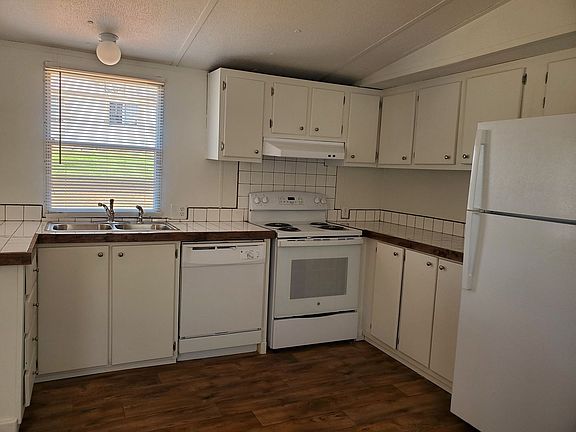 2nd image of 2774 Culberson Ln Lot 14
