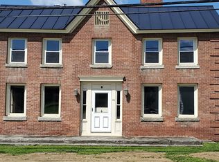 416 Center St, Lyndonville, VT 05851