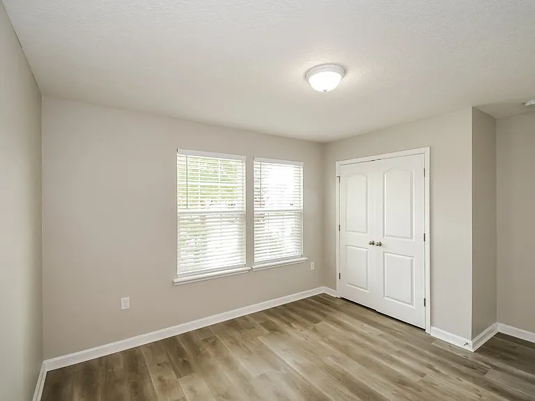 3258 Hidden Meadows Ct — Photo 14