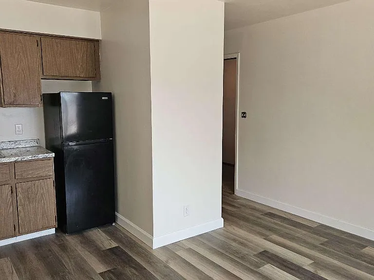 Unit Photo