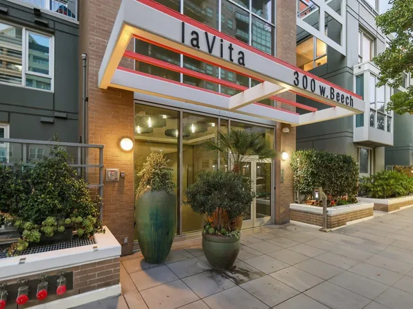 300 W Beech St Unit 608, San Diego, CA 92101