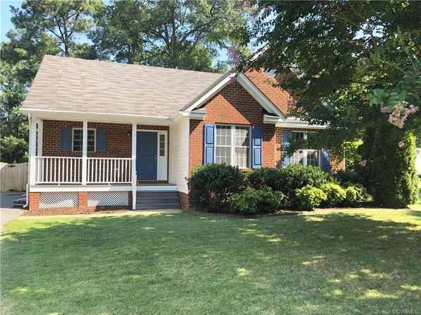 100 N Macon Ter, Ashland, VA 23005