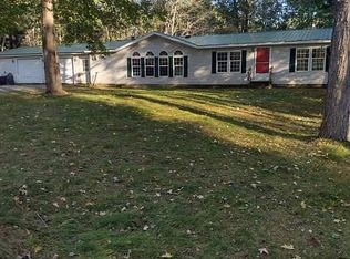 175 E Millerton Rd, Scottville, MI 49454