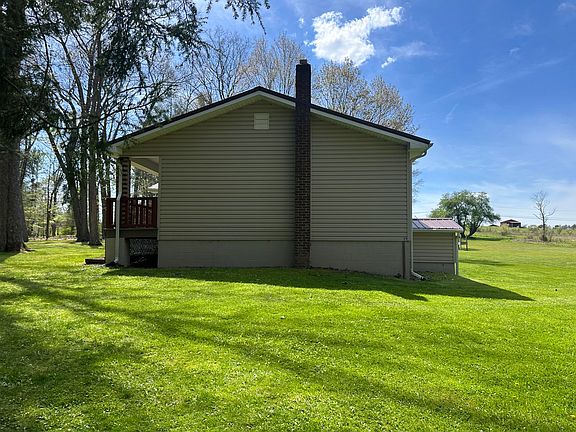 2nd image of 693 Big Run Rd