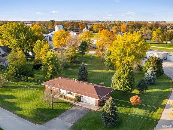Large corner lot with plenty of trees!