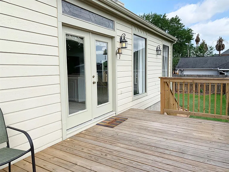 2402 Intrepid Way — Photo 4
